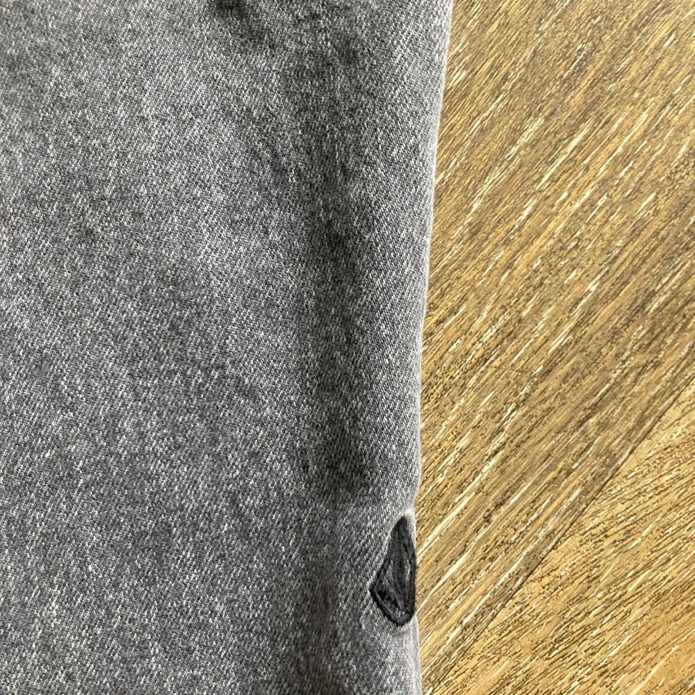 Volcom 2 X Vorta Charcoal Jeans Size 28 - image 7